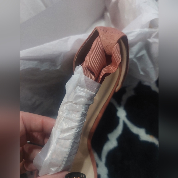 NIB Charlotte Russe blush suede ankle wrap sandal size 8 - Picture 6 of 9